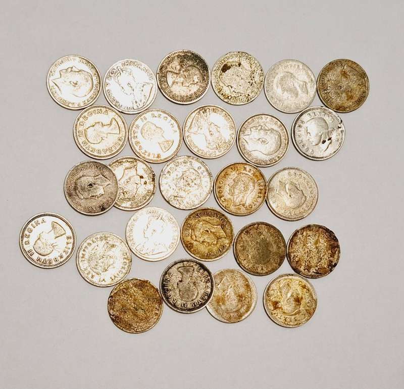 26 x SA 3d circulated coins (1930's - 1950's)