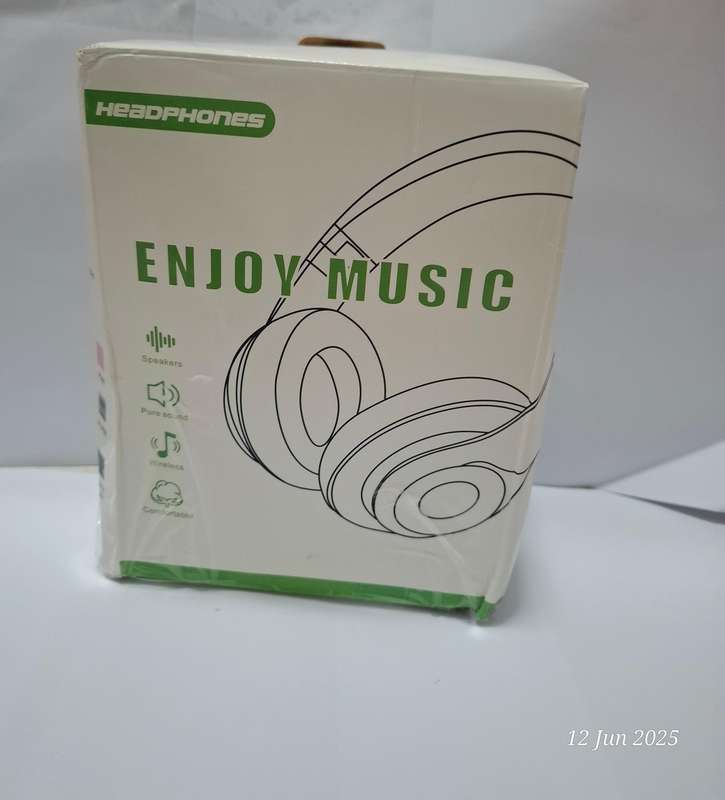 New Retractable Wireless bluetooth Headphones