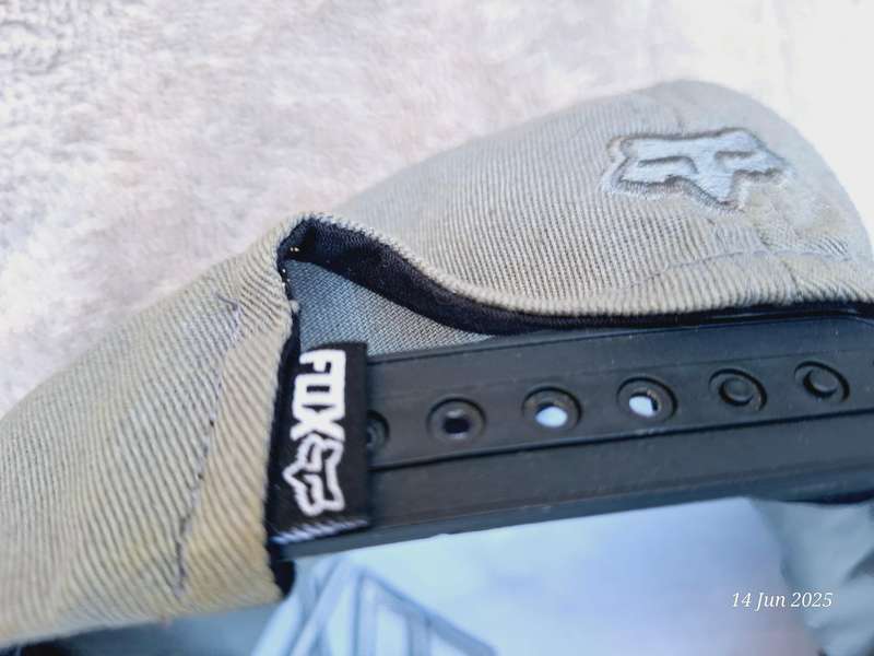 FOX racing snapback cap