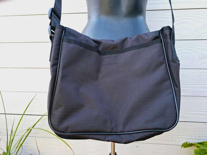 Red mountain sling bag