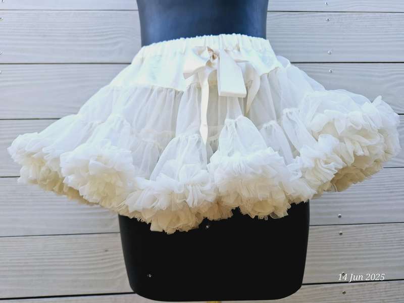Smitten flutter white tutu
