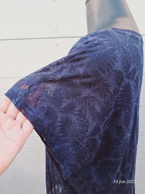 Sheer navy top - L