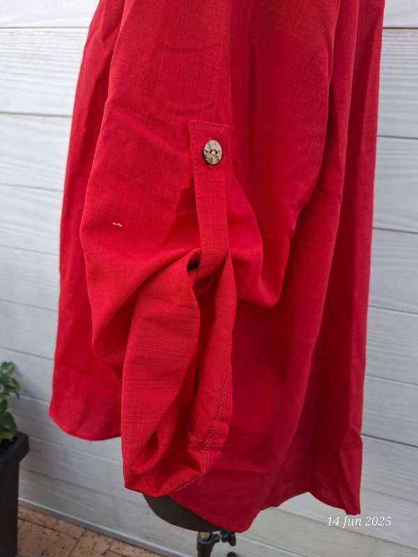 New High-Low deep red top - 4XL