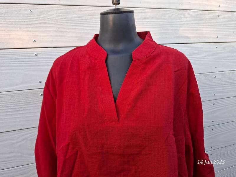 New High-Low deep red top - 4XL
