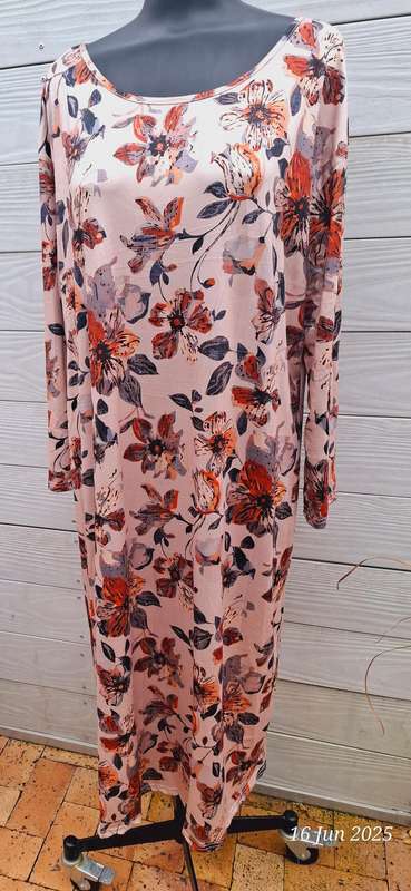 NEW Floral sleep dress Pyjamas - XL