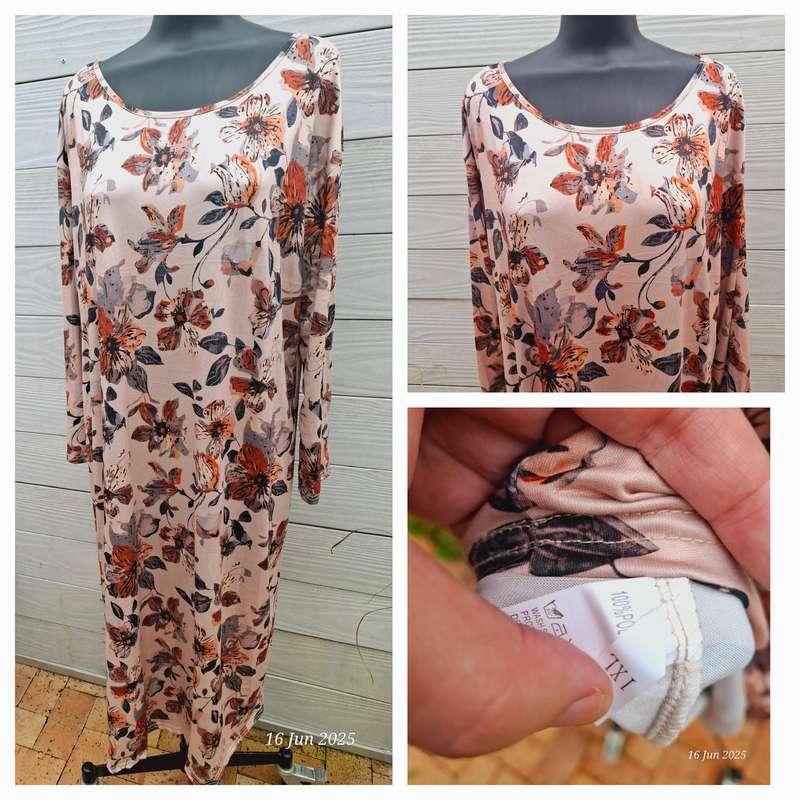 NEW Floral sleep dress Pyjamas - XL