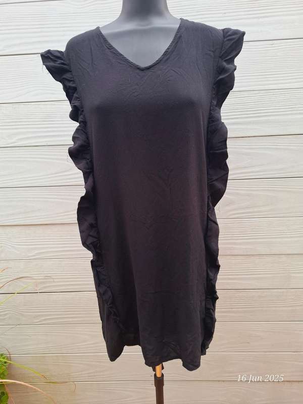 Pick n pay clothing real women black dress with ruffle detail - Size XL