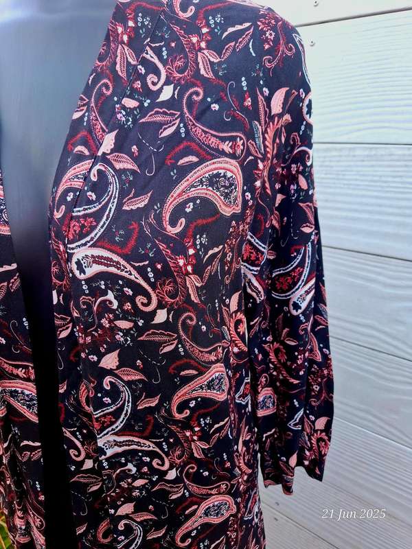 Burgandy and Black pasley kimono - XS