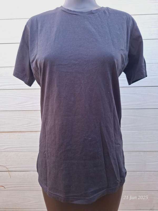 Fittees black t-shirt - Size M