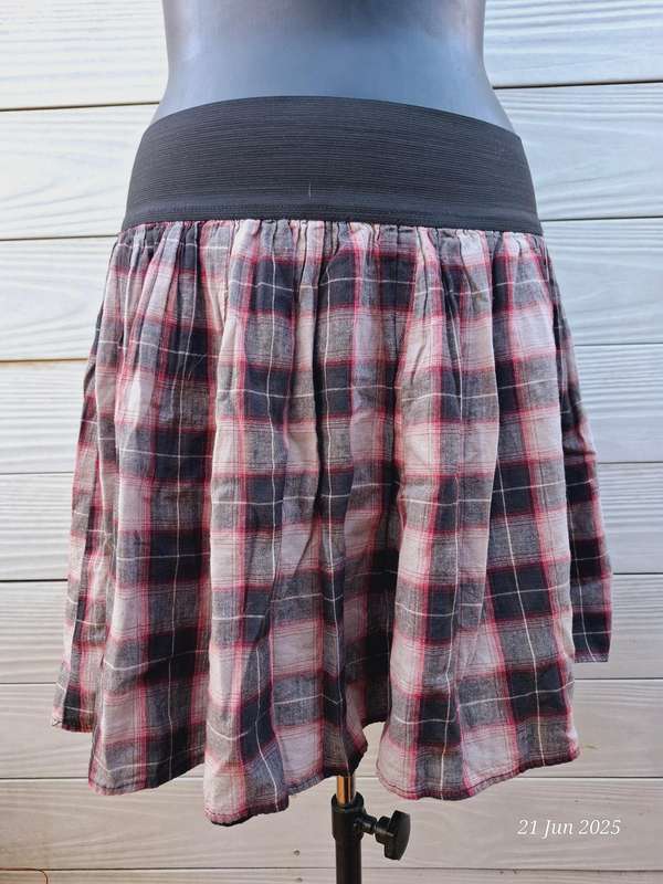 Kelso casual mini skirt - 10