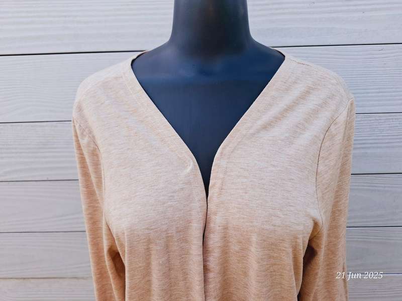 New Cream open short sleeve cardigan - Size XXL