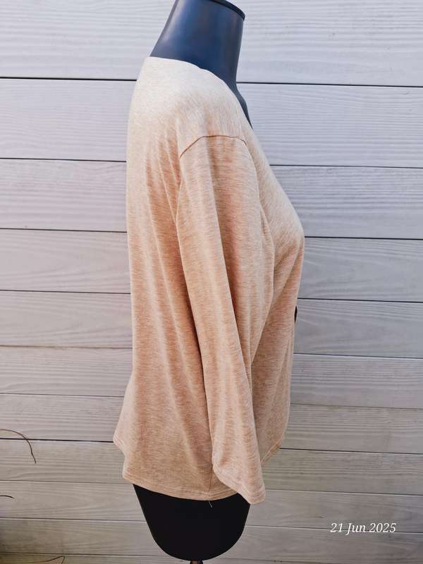 New Cream open short sleeve cardigan - Size XXL