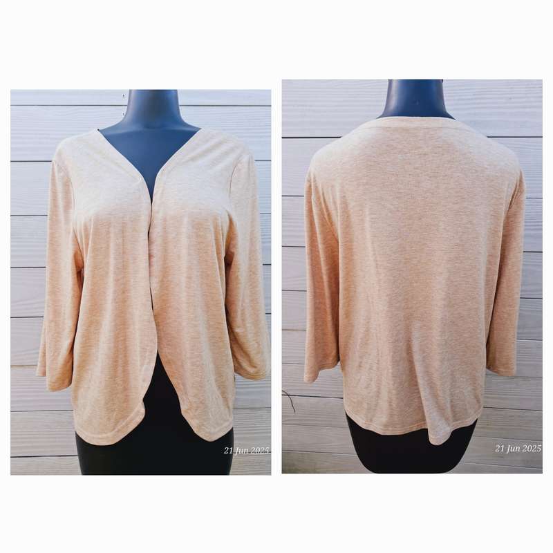 New Cream open short sleeve cardigan - Size XXL