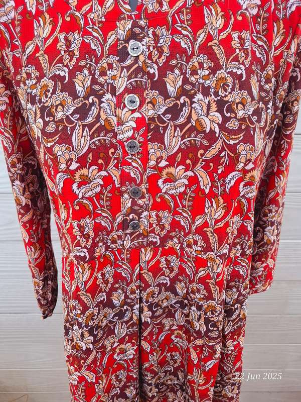 New red top Size XXl