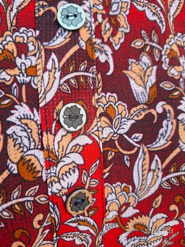 New red top Size XXl