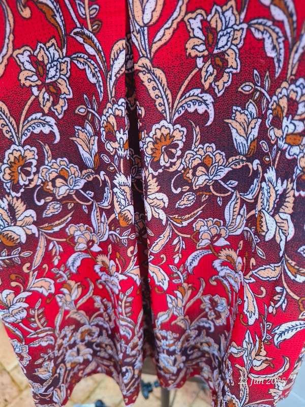 New red top Size XXl