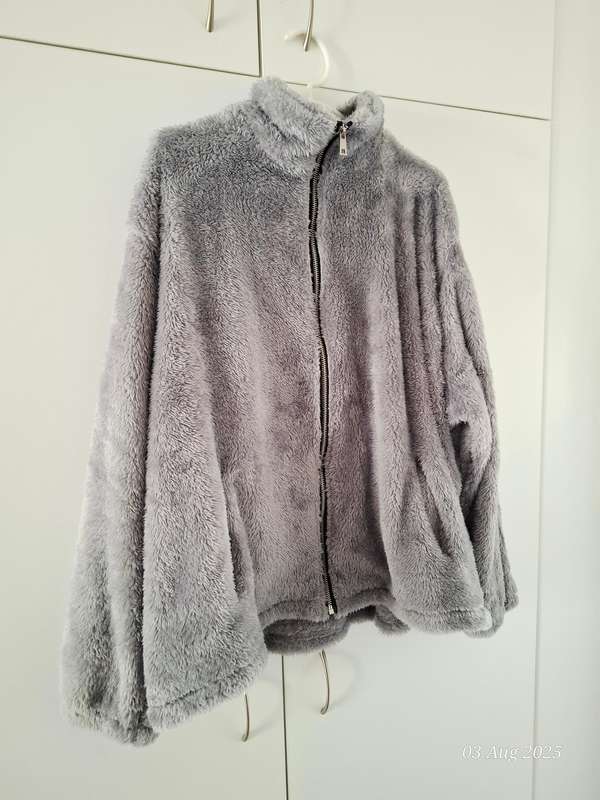 NEW fleece grey jacket. Size 4XL