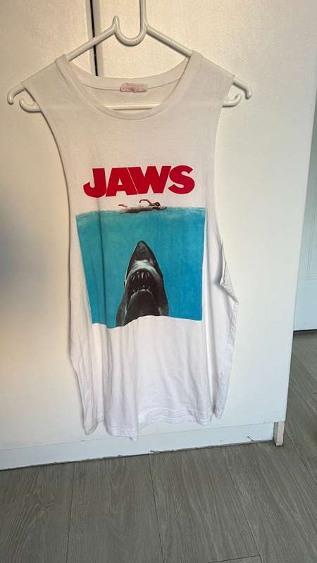 JAWS wifey / sleeveless tshirt - S-M