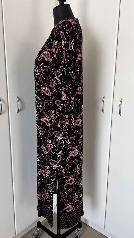 Burgandy and Black pasley kimono - XS