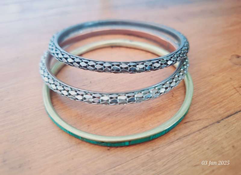 Costume jewellery - bangles