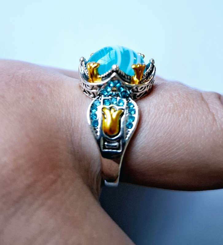 New Vintage alloy and synthetic cubic zirconia ring - Size 13