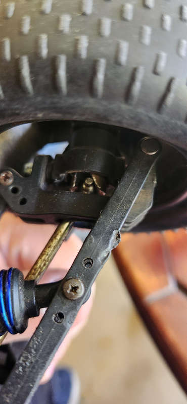 rc car works no battery no receiver see picks for damage
