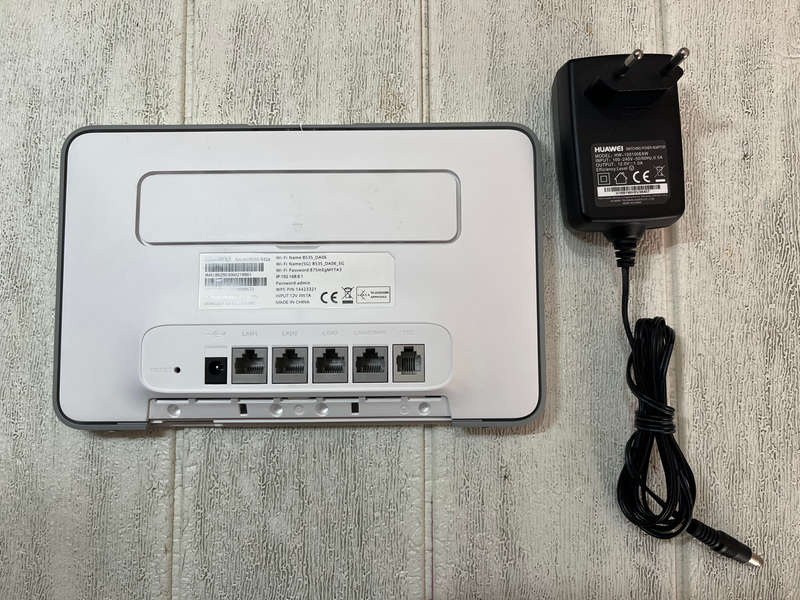 Huawei B535-932A  High-Speed 4G LTE Router for Home & Office