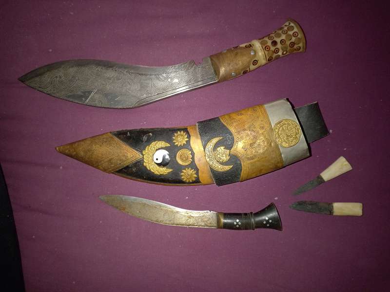 Guka Kuru with Utility Blades (TPS-199G)