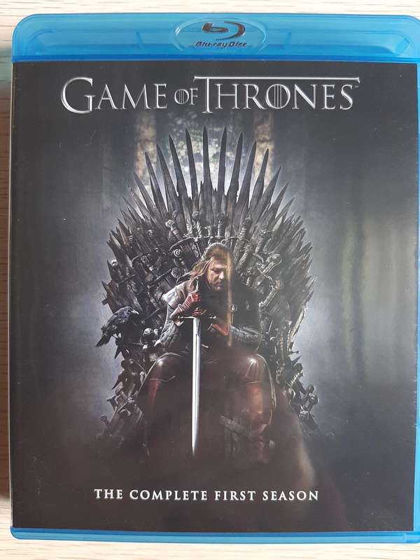 Game Of Thrones The Complete First Season (Blu-Ray)