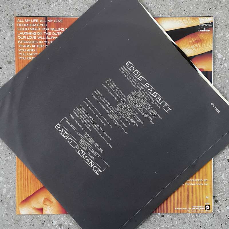 EDDIE RABBITT - RADIO ROMANCE Vinyl, LP, Album Country: South Africa Released: 1982