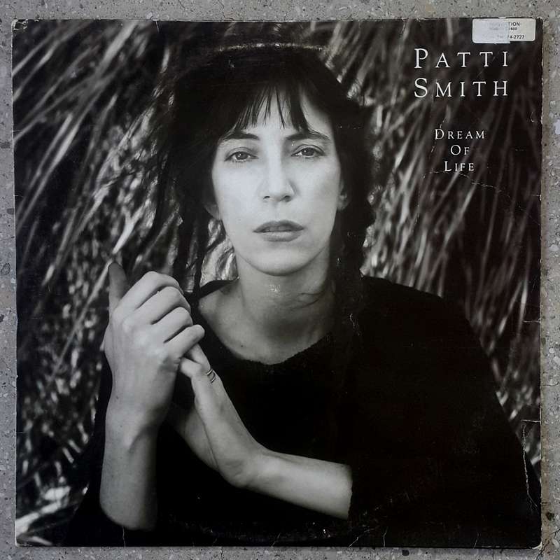 PATTI SMITH - DREAM OF LIFE Vinyl, LP, Album Country: South Africa Released: 1988