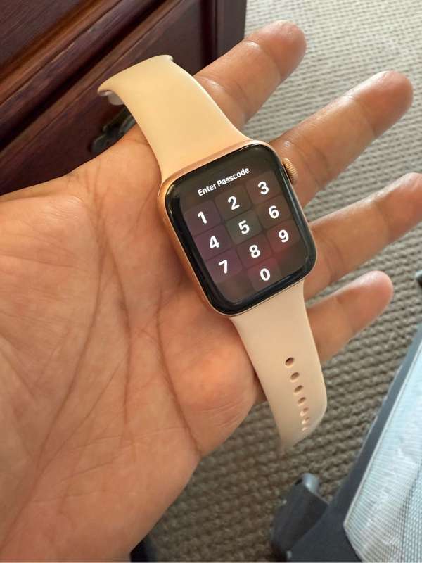 Apple Watch Series 6