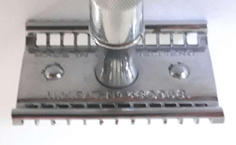 Vintage 1930s Eclipse Red Ring Safety Razor