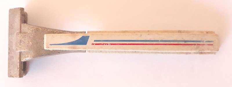Vintage 1972 Schick Olympic Games Champion Injector Razor
