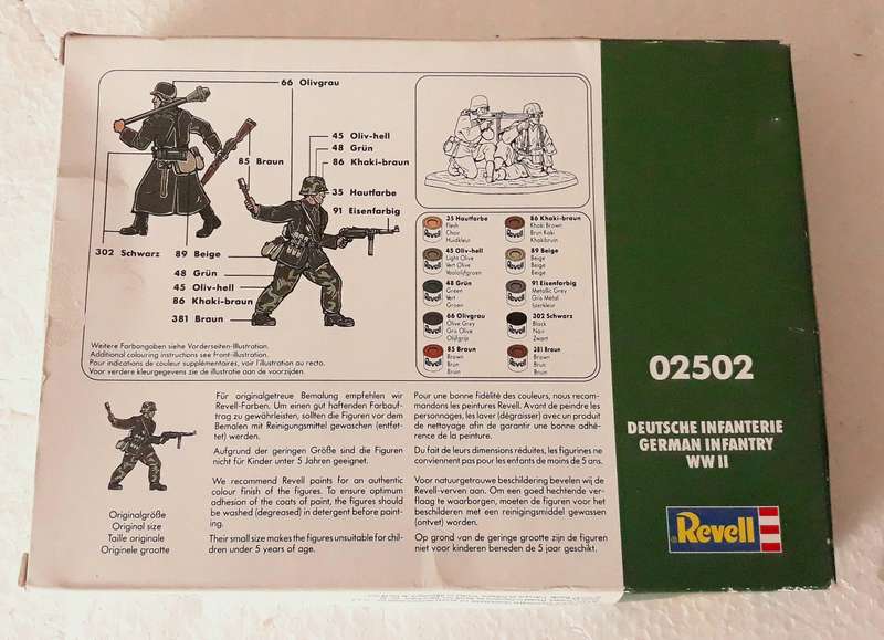 Revell 02502 World War Two German Infantry Figures