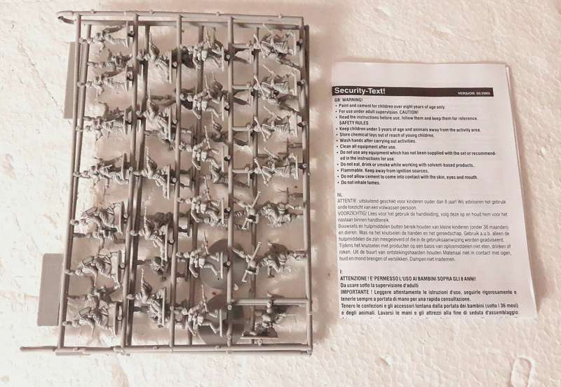 Revell 02502 World War Two German Infantry Figures
