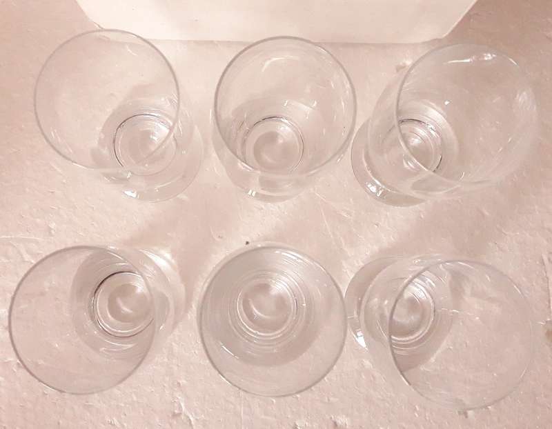 Virgin Atlantic Airways Carton Box of Six Tray Glasses