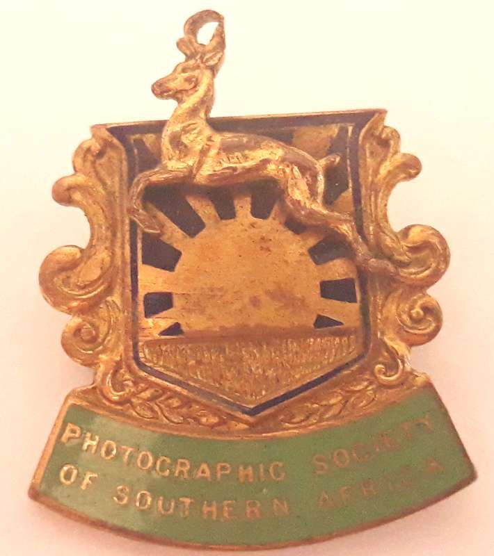 Vintage Photographic Society of Southern Africa Pin Badge