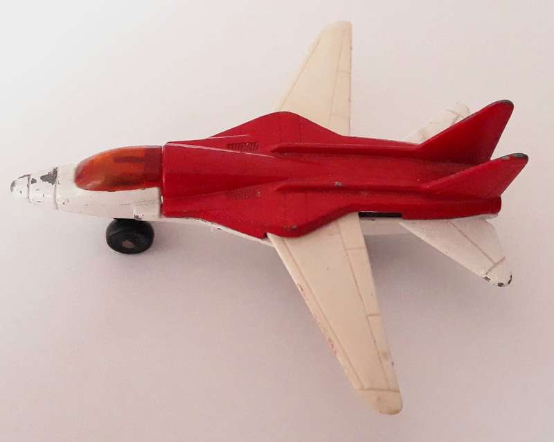 Vintage Lesney Matchbox No 27 Swing-Wing Plane