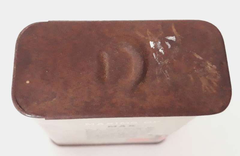 Vintage Max 20 Pack Cigarette Tin