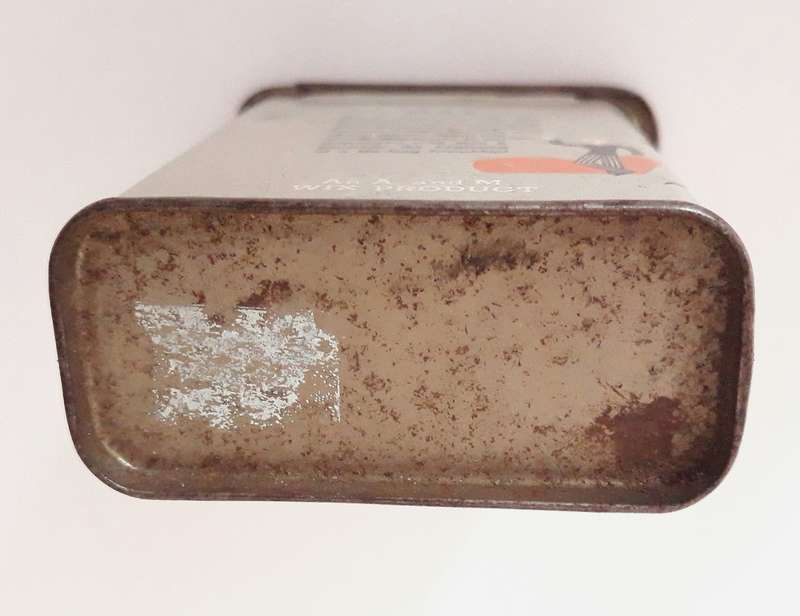 Vintage Max 20 Pack Cigarette Tin