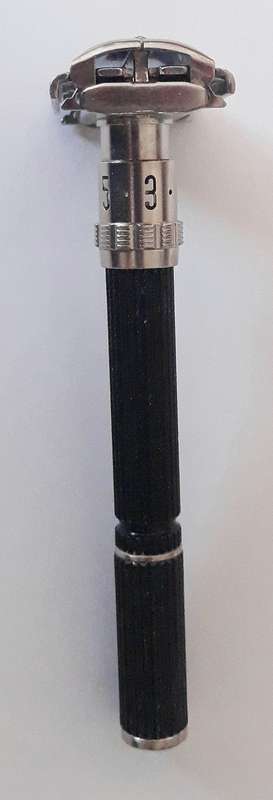 Vintage Gillette 1969(O3) Super Adjustable 109 Safety Razor