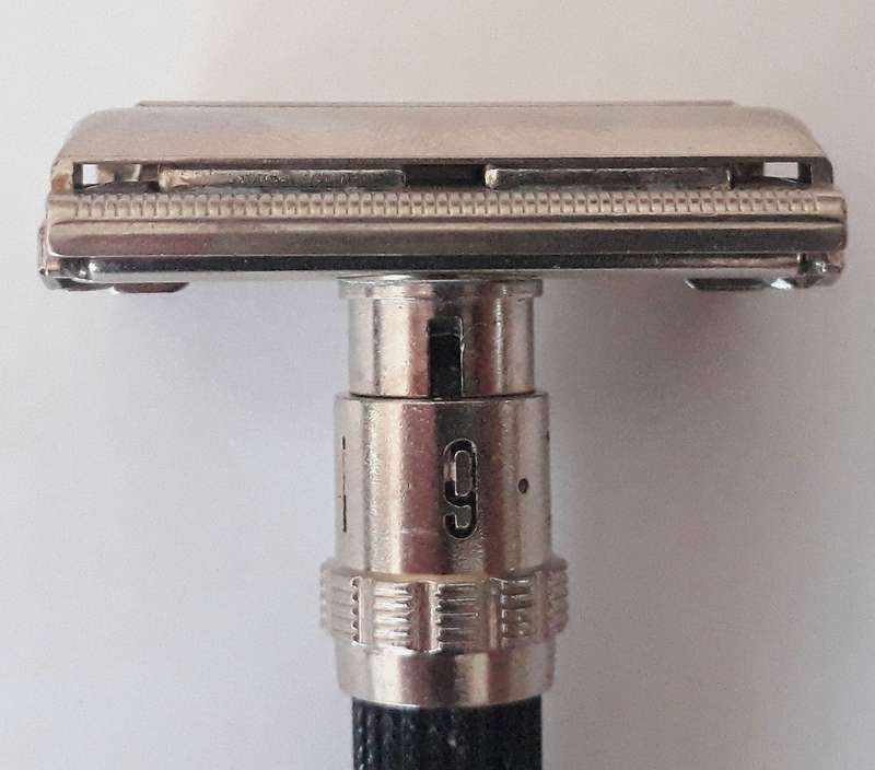 Vintage Gillette 1969(O3) Super Adjustable 109 Safety Razor