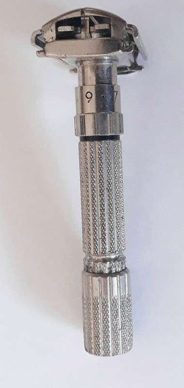 Vintage Gillette 1960(F1) Fatboy - 195 Adjustable Safety Razor