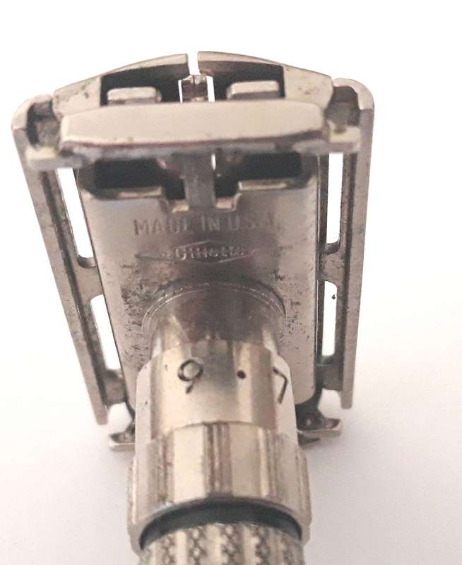 Vintage Gillette 1960(F1) Fatboy - 195 Adjustable Safety Razor