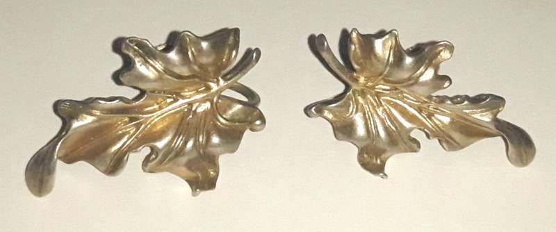 Vintage Bond Boyd Sterling Silver Screw On Earrings