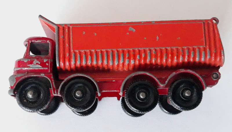 Vintage Lesney Matchbox No 17 Hoveringham 8 Wheel Tipper Truck