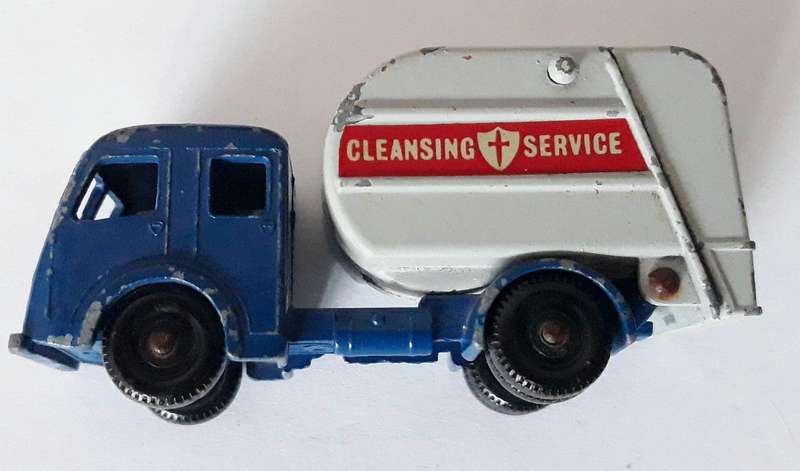 Vintage Lesney Matchbox No 15 Tippax Refuse Collector Truck