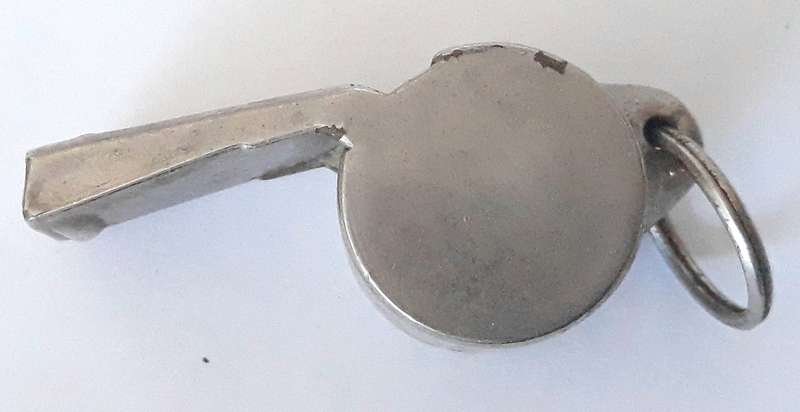 Vintage The ACME Thunderer Whistle
