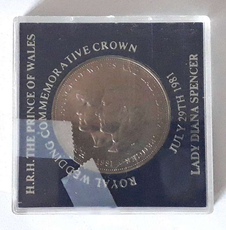1981 Prince Charles and Lady Diana Wedding Crown